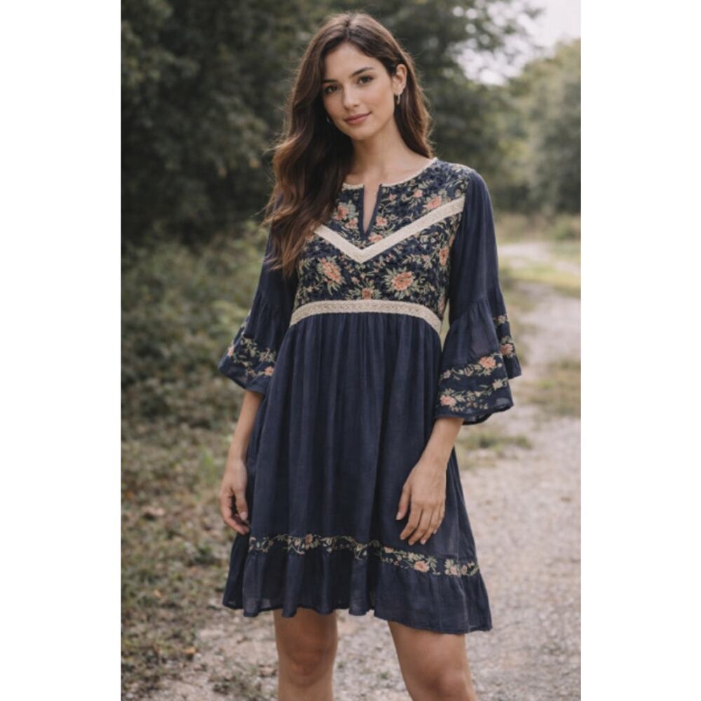 UMGEE Boho Bliss Floral Womens M Embroidered Waterfall Bell Sleeve Tunic Dress - Picture 2 of 12